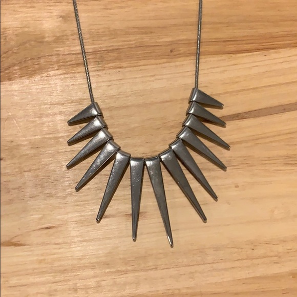 SILVER NECKLACE - Picture 1 of 1